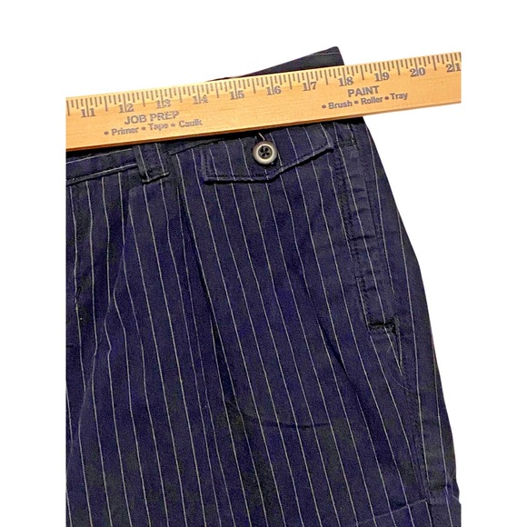 LADIES AMERICAN EAGLE OUTFITTERS LIVE YOUR LIFE SHORTS PIN STRIPE SIZE 10 B30-05 - Picture 5 of 9